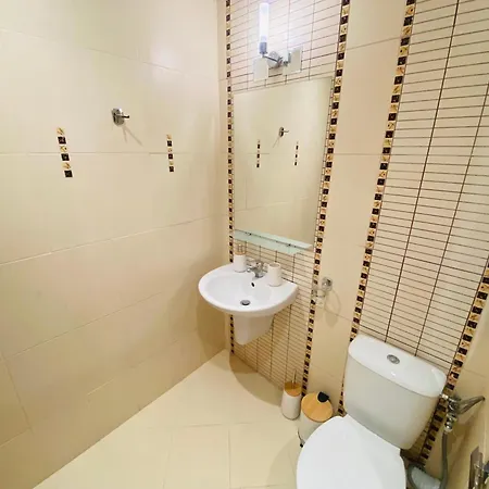 Life - Smokinya Apartment *